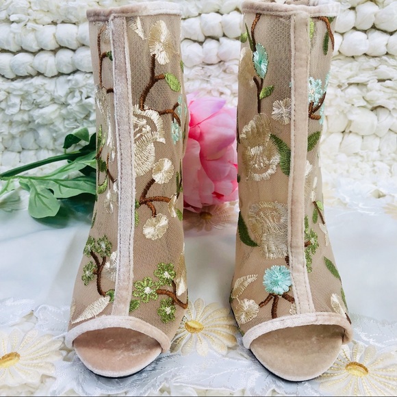 Sold out. - Picture 3 of 8